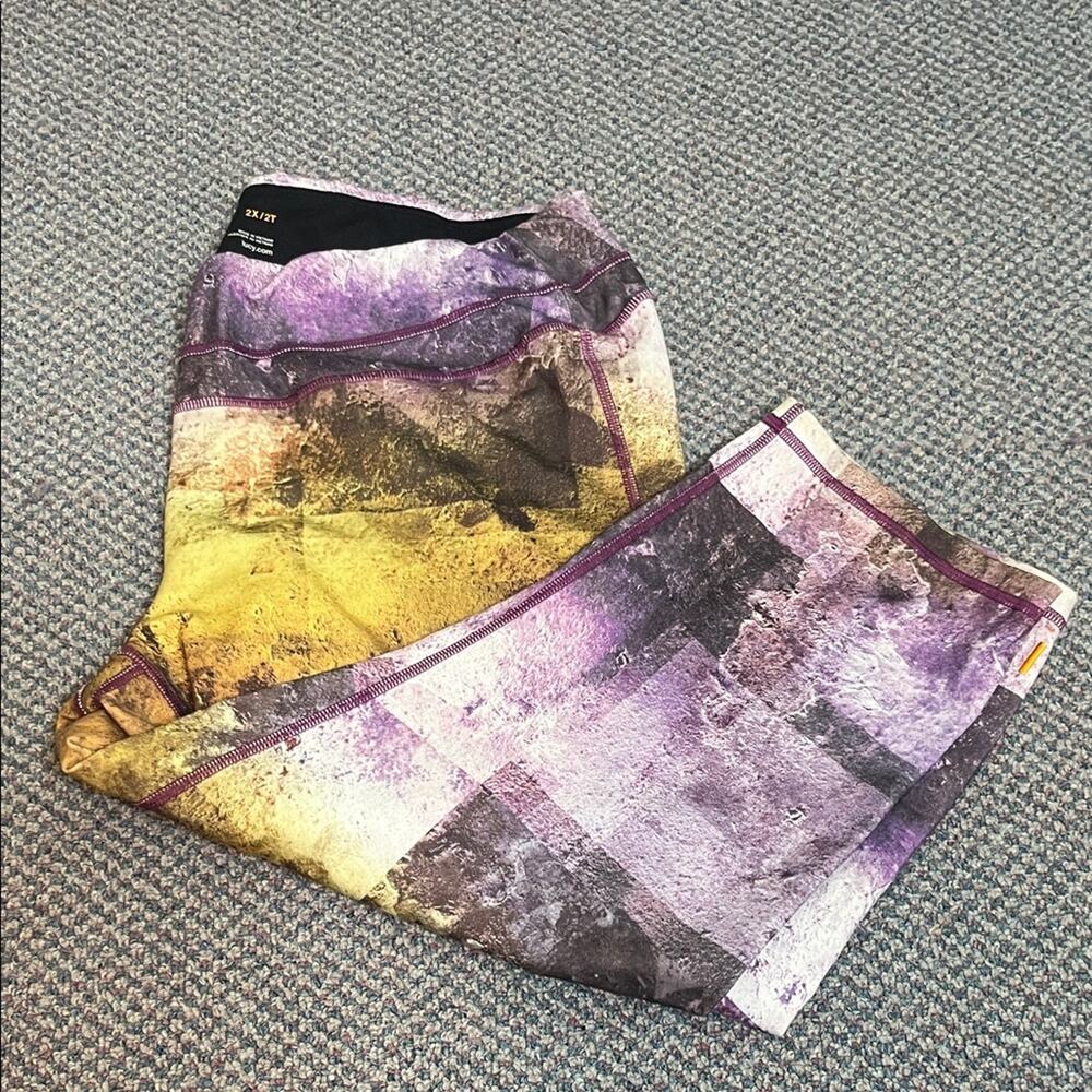 Lucy Printed Capri Legging 2X
